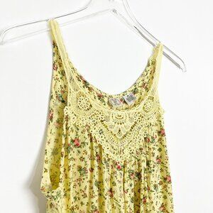 Vintage DCC Missy Crocheted Trim Micro Floral Print Camisole Tank Top Size M